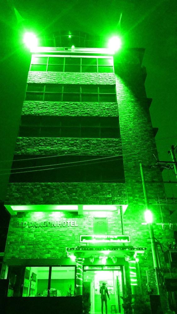 Red Dragon Hotel Hsipaw Exterior foto